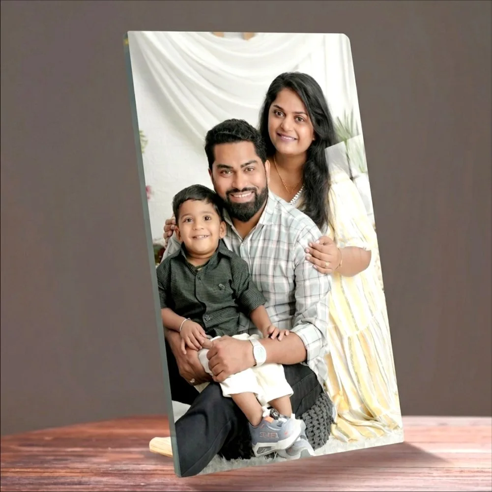 Portrait stand